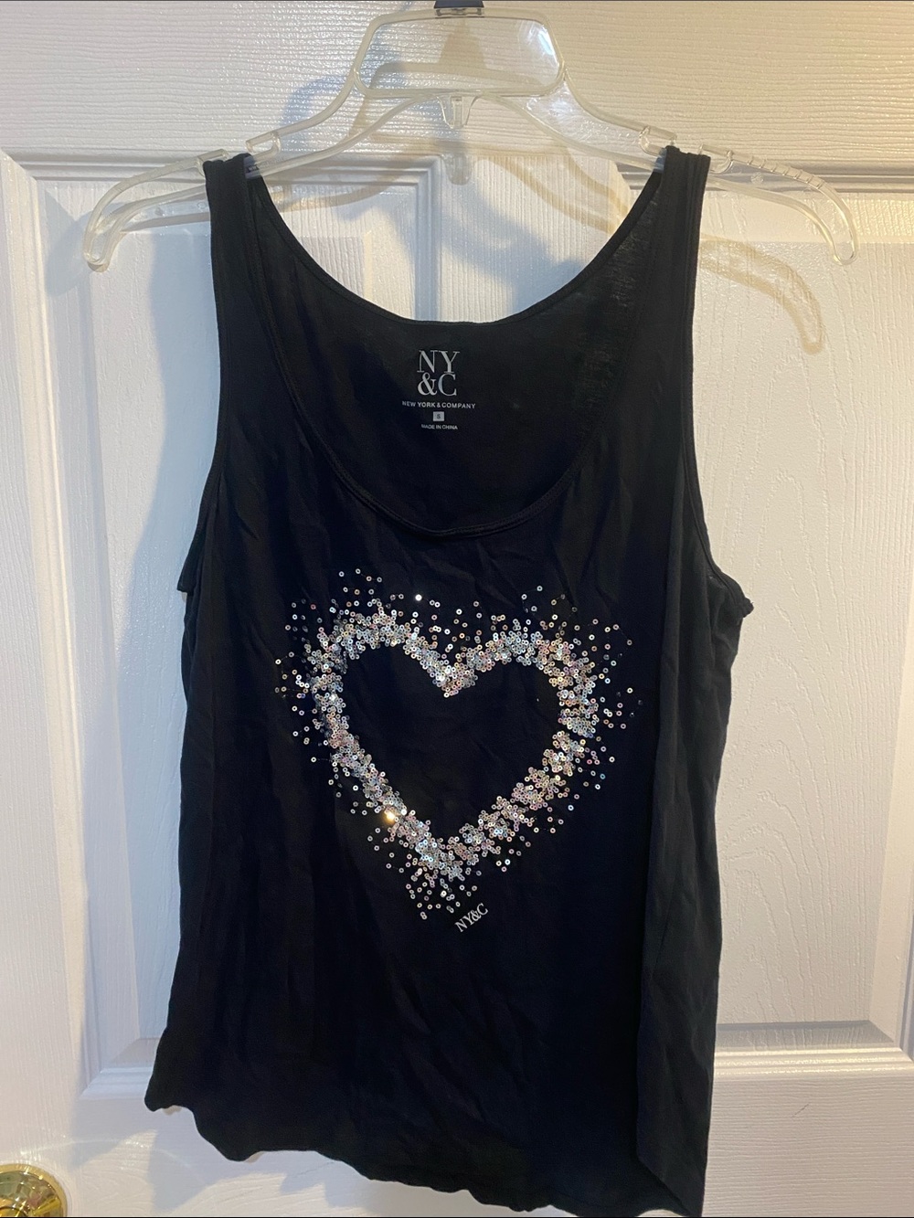 New York & Company Black Tank Top with Iridescent Sequin Heart small